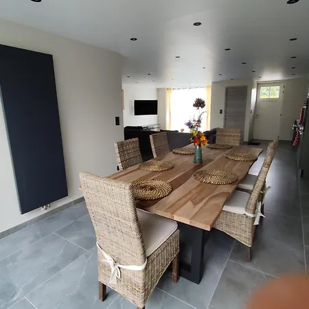 De La Thierache Apartment
